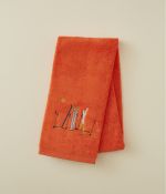 Passe-montagne red shower towel