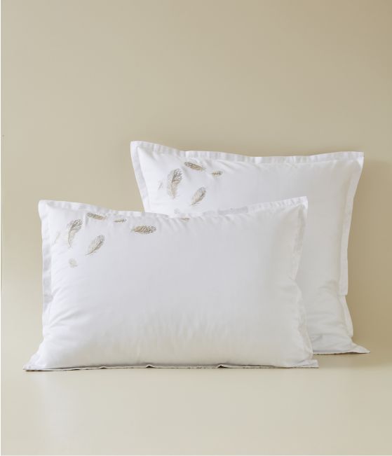 Embroidered pillowcase Nina