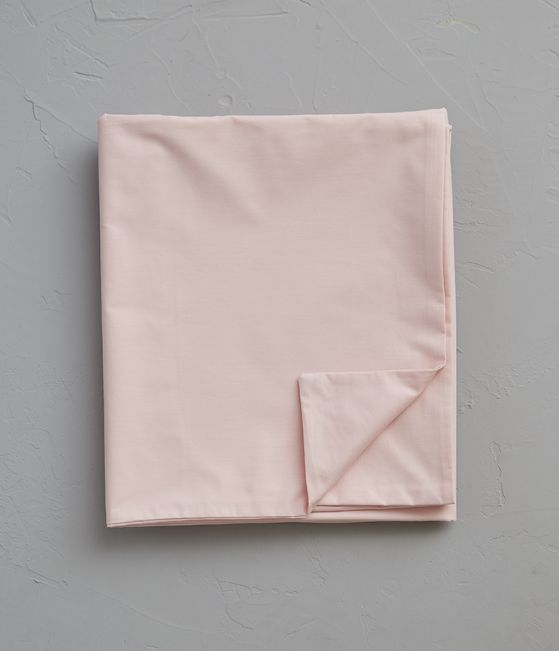 Pink duvet cover opéra